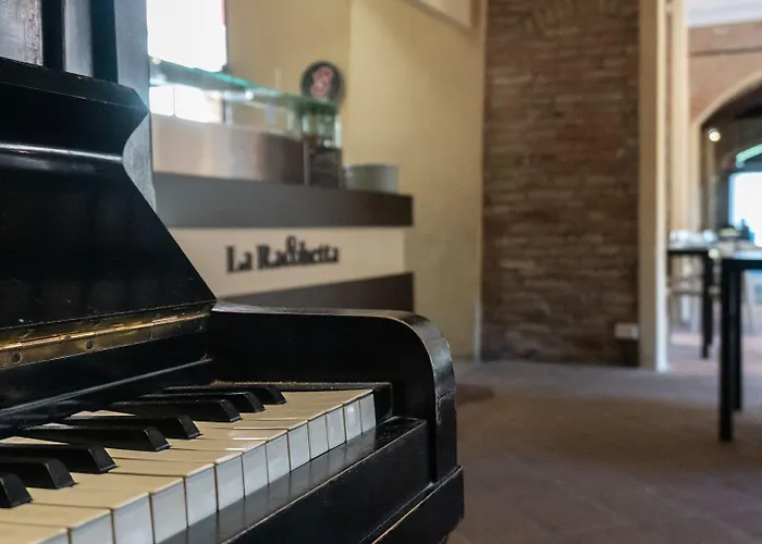 Antica Dimora Della Racchetta בית הארחה 4*