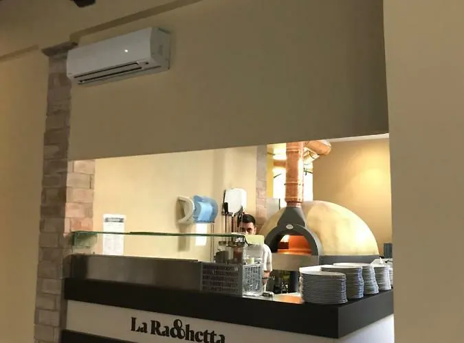 Antica Dimora Della Racchetta Gæstehus