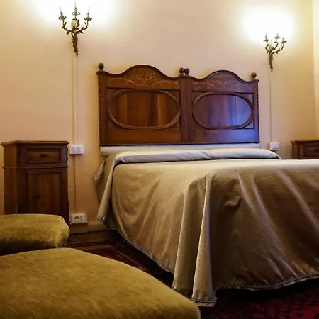Antica Dimora Della Racchetta Gasthof 4*