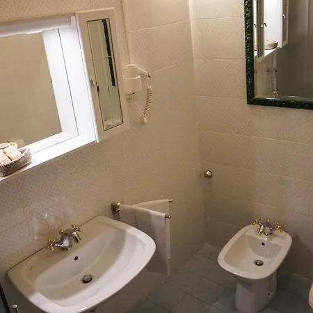 Antica Dimora Della Racchetta Guest house *