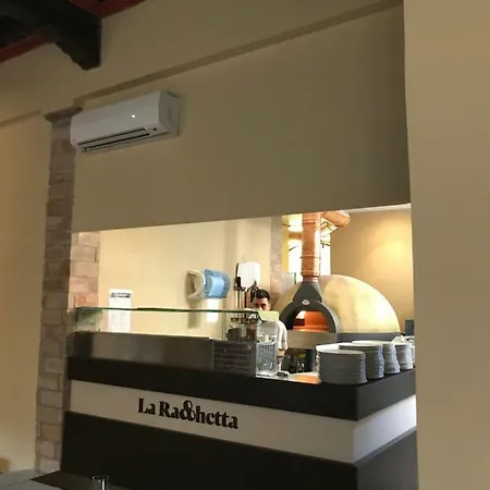 Antica Dimora Della Racchetta Guest house