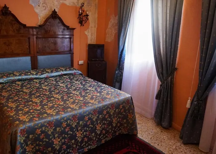 게스트하우스 Antica Dimora Della Racchetta 페라라