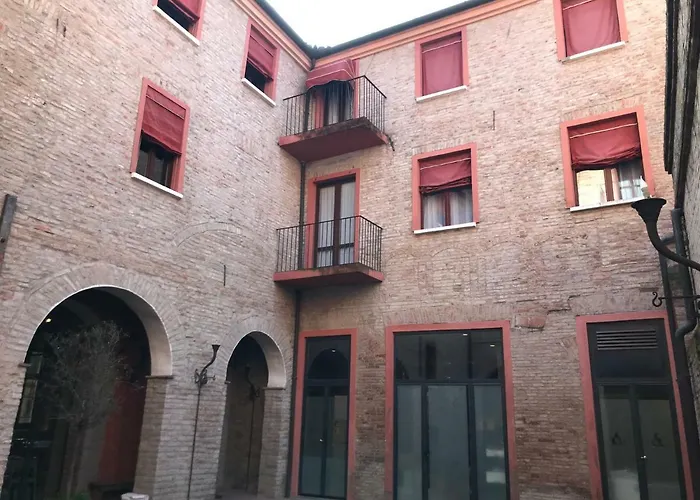 Pensión Antica Dimora Della Racchetta Ferrara