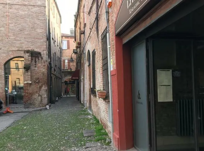 Antica Dimora Della Racchetta 게스트하우스 4*