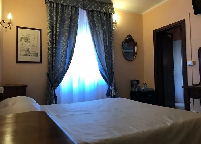 Antica Dimora Della Racchetta 4* 페라라